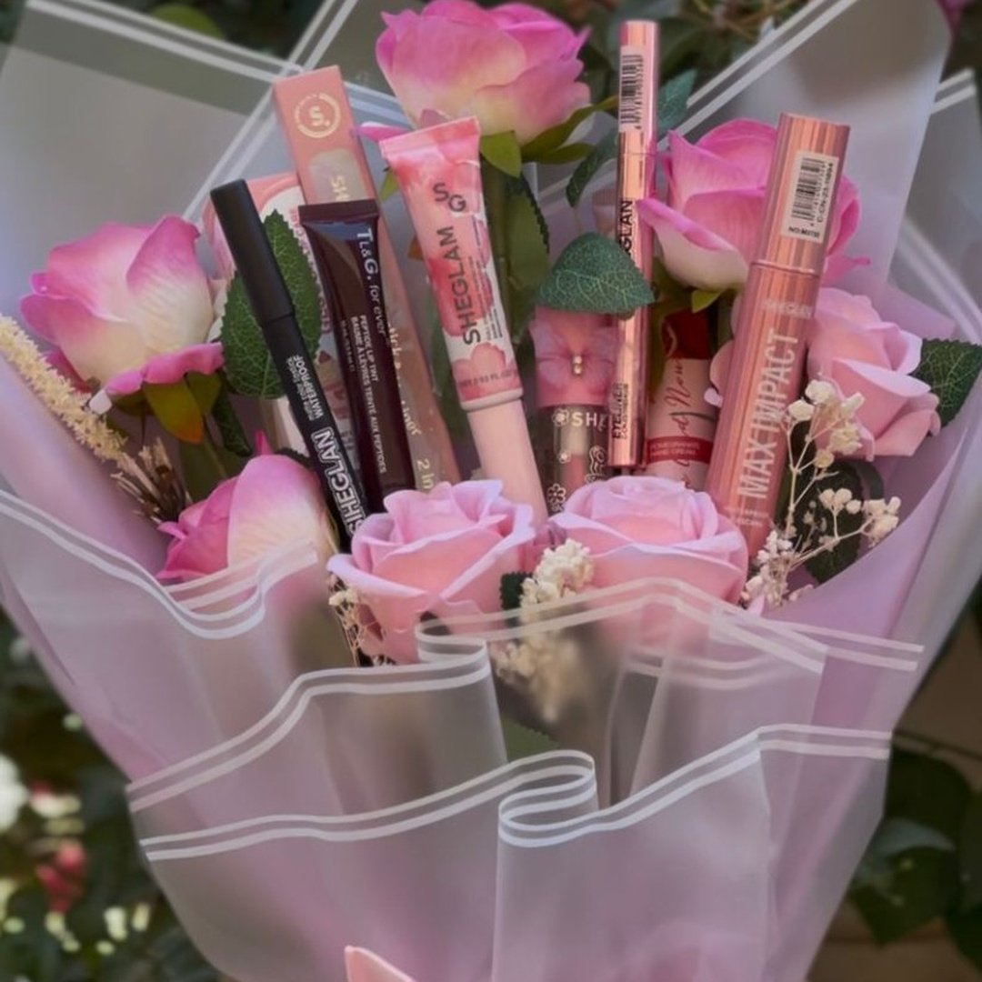 بوكس SHEGLAM Luxe Bouquet - الصورة 3